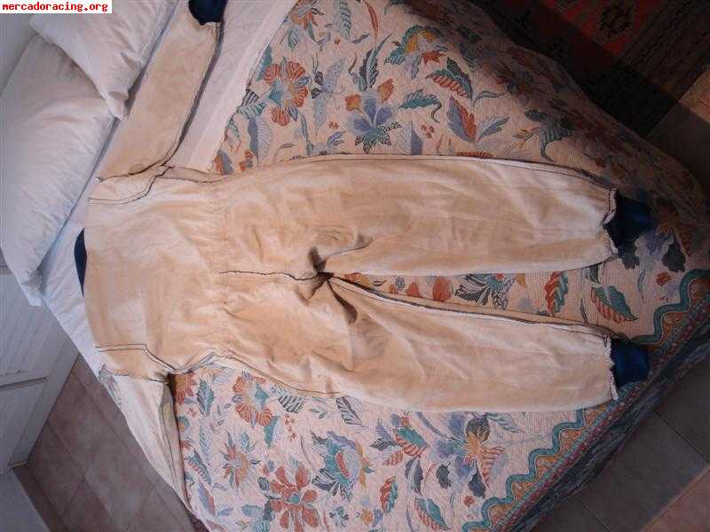 Vendo mono sparco ignifugo homologado impecable - sólo 2 día