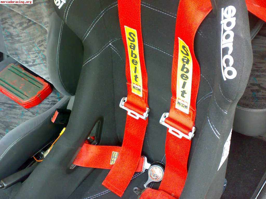 Se vende baket sparco sprint 2008