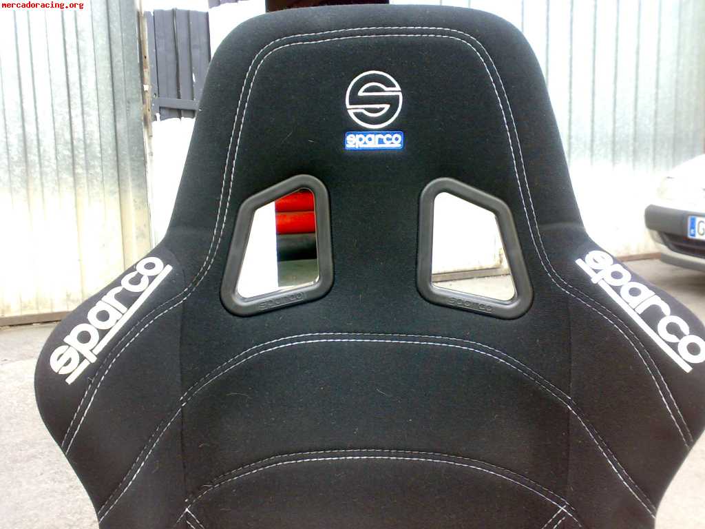 Se vende baket sparco sprint 2008