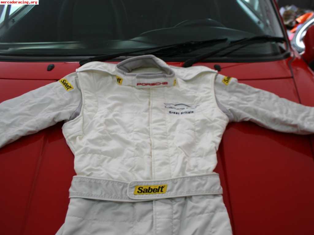 Vendo exclusivo mono sabelt de la porsche cup a estrenar