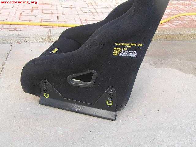 Se vende extintor omp manual, asiento omp, y más material.