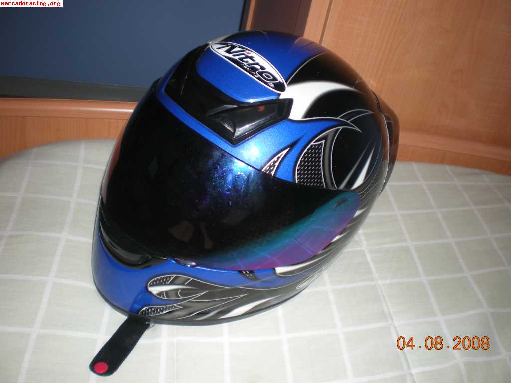 Casco de moto nitro