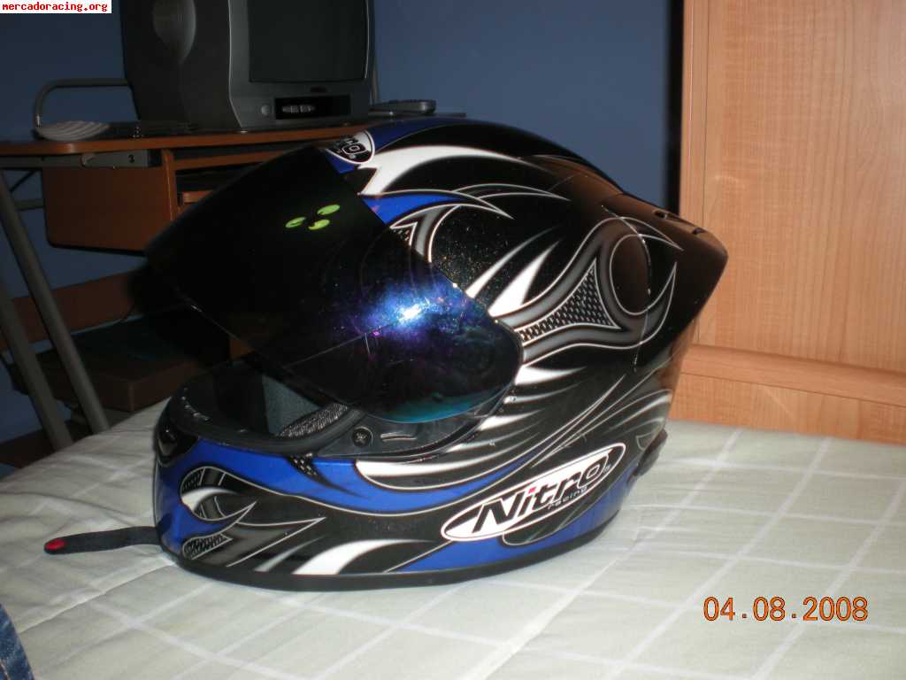 Casco de moto nitro