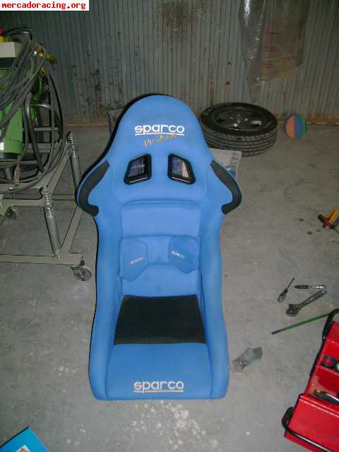 Sparco pro 2000 