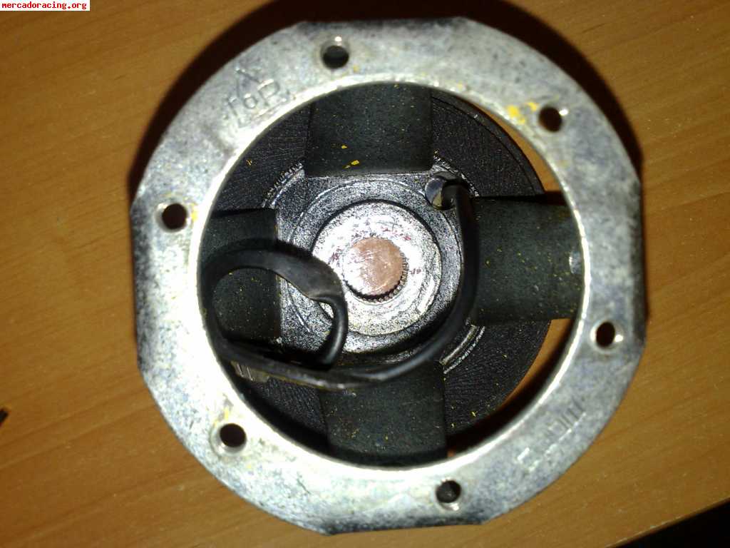 Vendo piña momo para peugeot