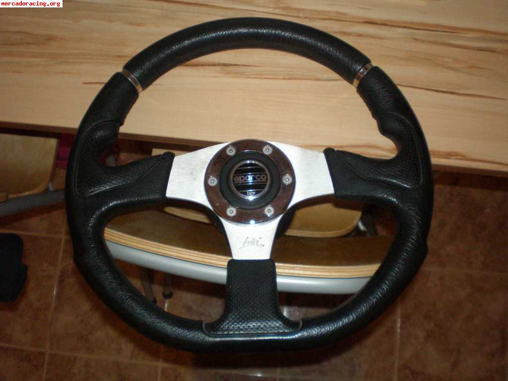 Vendo volante y pomo sparco