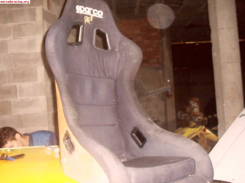 Se vende bacquet sparco rev