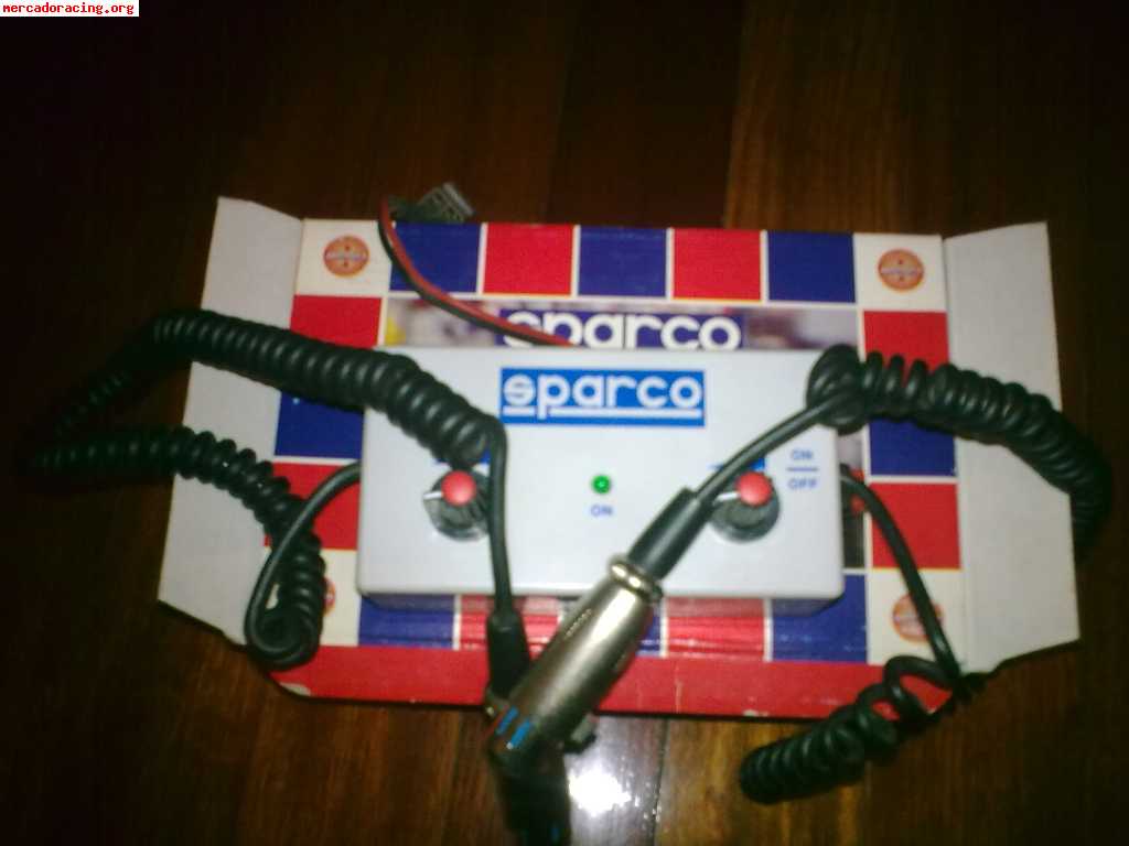 Centralita de cascos sparco(1 rally de uso)