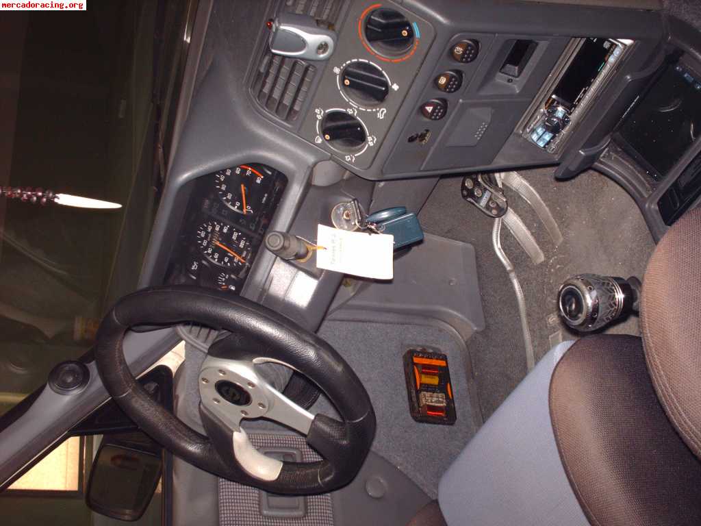 Vendo volante sparco