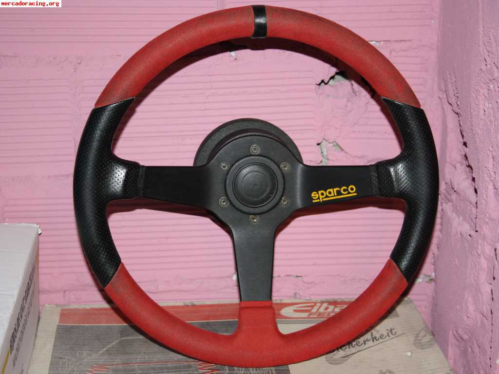Volante sparco con piña para 206gti. chollazo!!