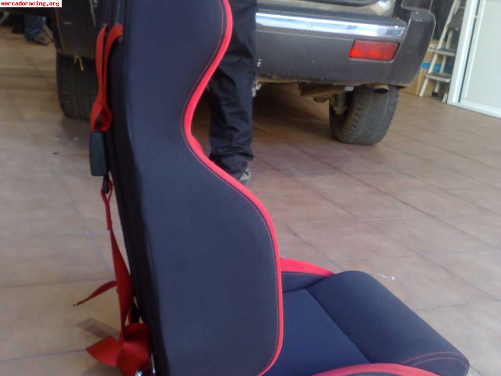 Semi baquets sparco con arneses 300€ se venden semibaquets n