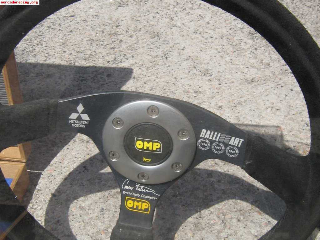 Volantes tommy makinen