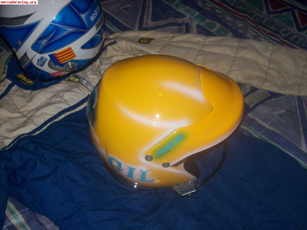 Mono omp y casco