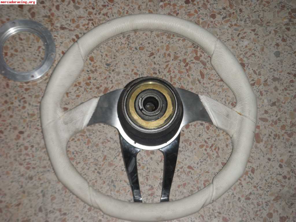 Volante isotta zulag   piña
