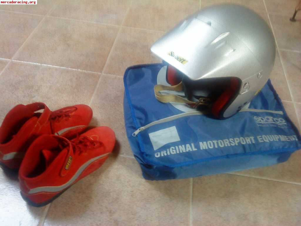 Vendo casco,botines y funda sparco.