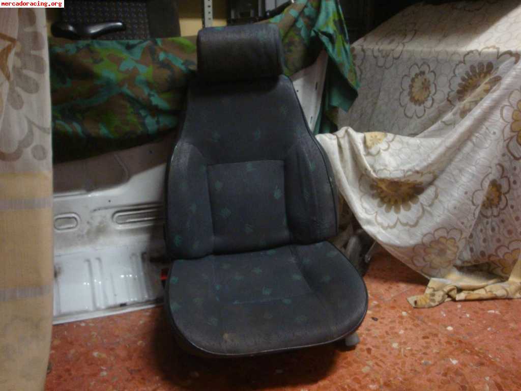 Vendo volante gtz racing , piña momo ....