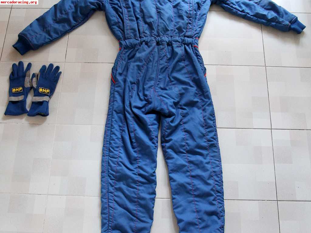 Mono ignifugo omp con guantes a juego