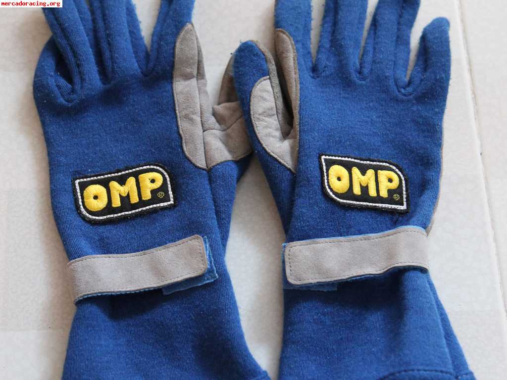 Mono ignifugo omp con guantes a juego