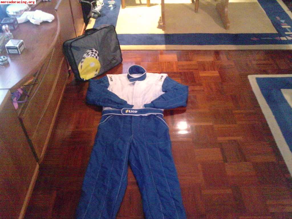 Equipacion completa para piloto,muy poca usada.