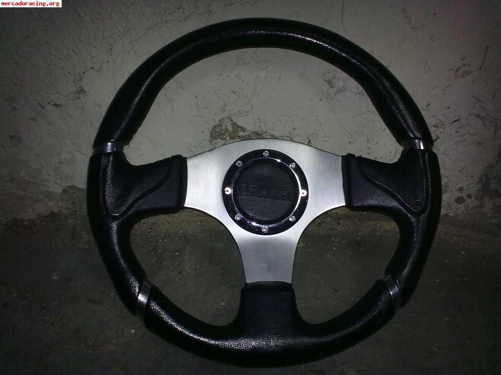 Vendo volante 40€