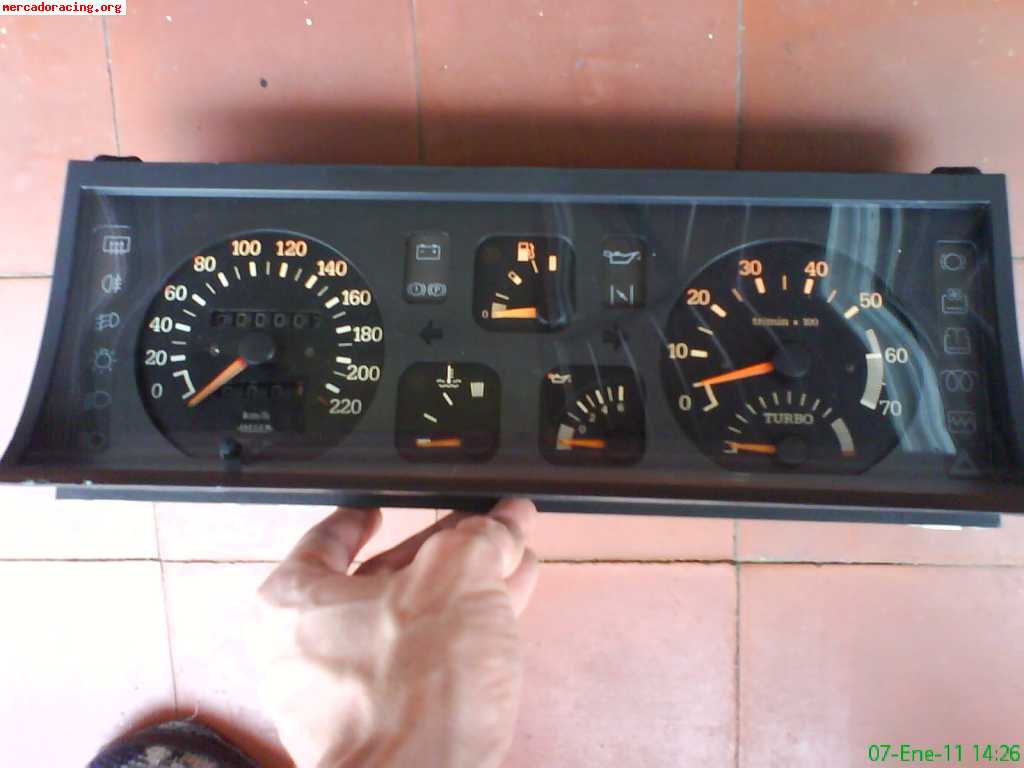 Cuadro gtt 40€.
