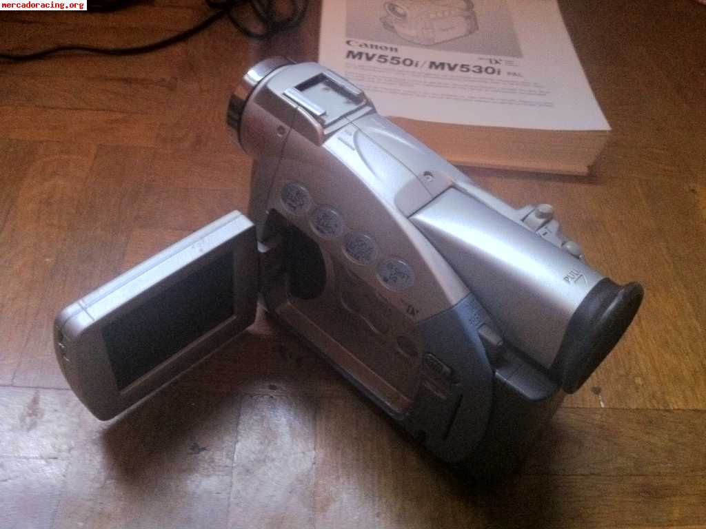 Vendo camara de video  canon (ideal onboards)  por 40 euros