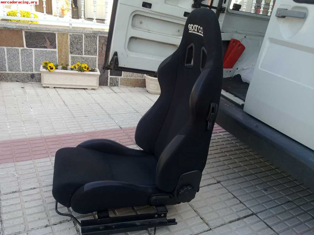Vendo semibaquets sparco torino