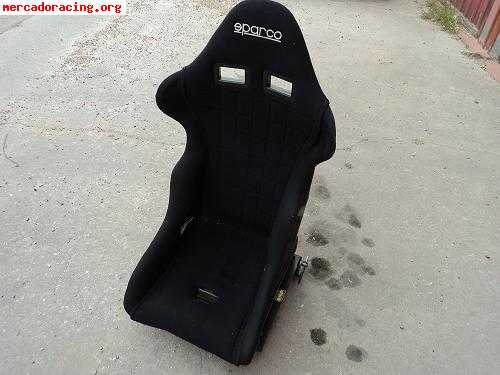 Se vende baquet sparco 