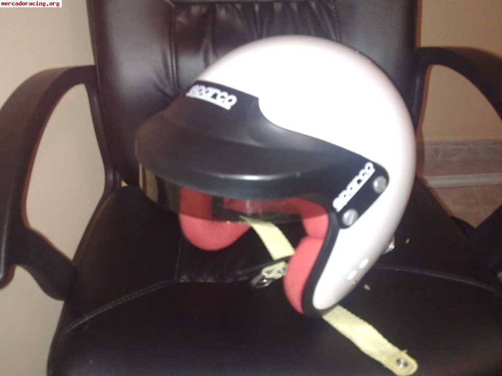 Casco sparco pro-jet con clips de hans, homologado.