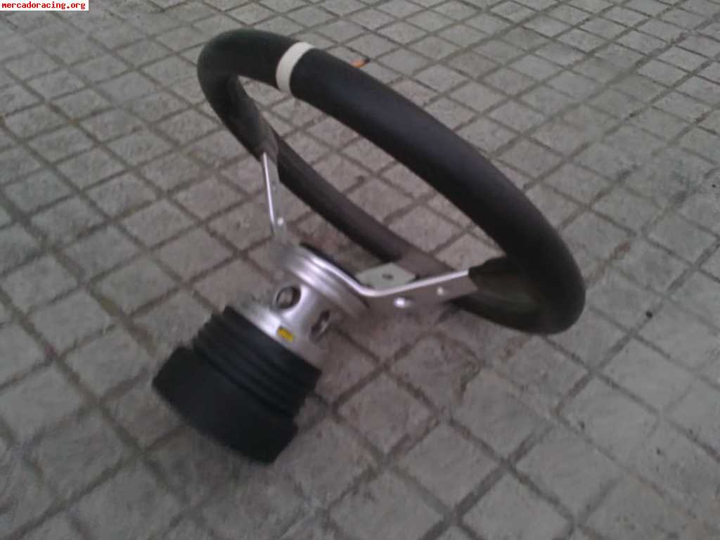 Volante original omp   piña   separador omp 140€