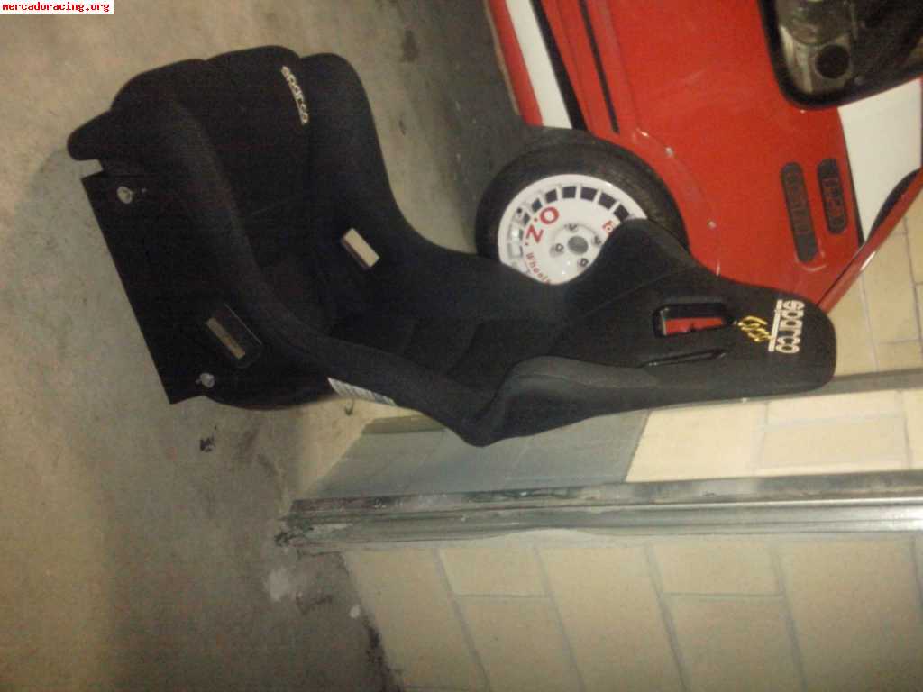 Se vende sparco corsa 200€ !!