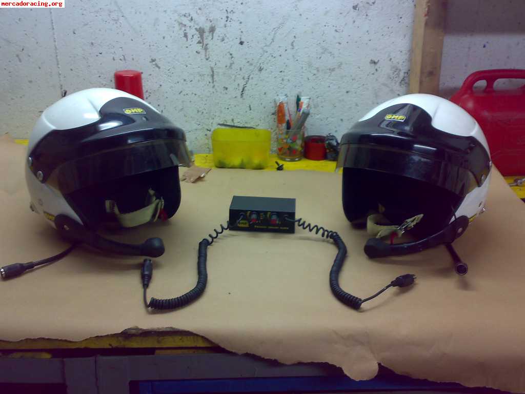 Vendo 2 cascos omp con clips para hans  centralia 350 euros