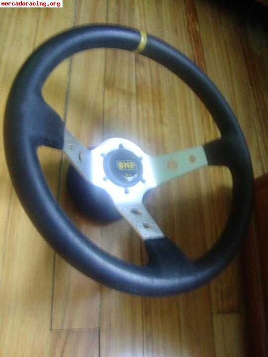 Volante omp corsica   piña ---- 40 euros