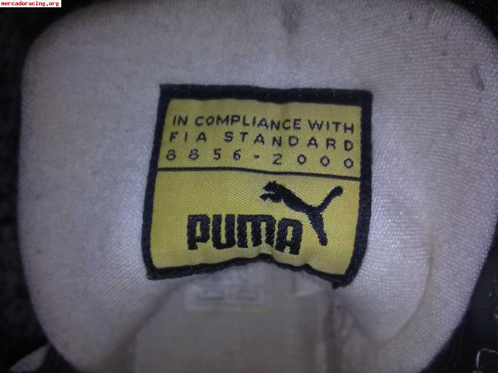 Se venden botas puma blancas y negras apenas usadas nº 40