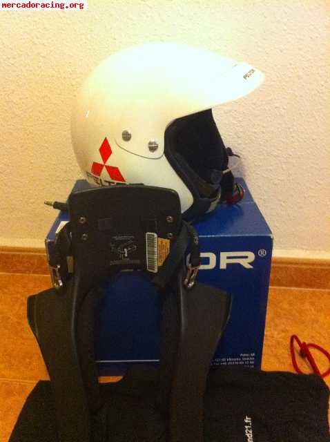 Casco, hans, baquet y mono