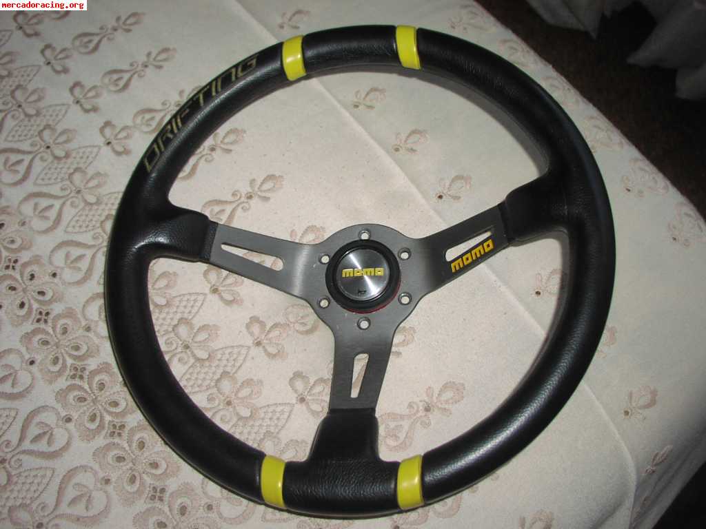 Vendo momo drifting 45€!!!