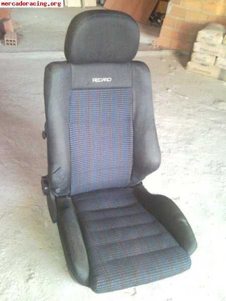 Se venden asientos recaro