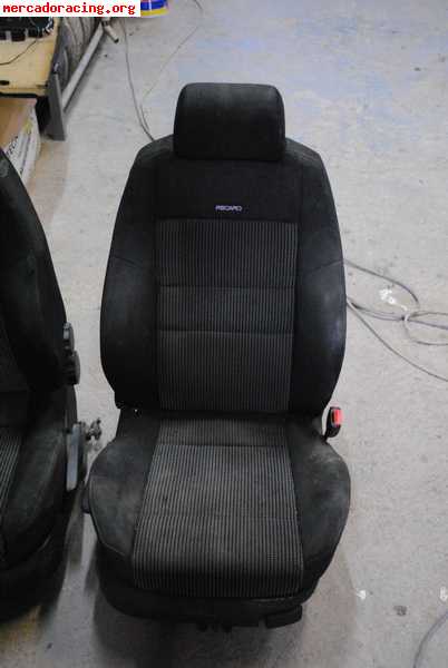 Vendo 2 asientos recaro con airbag de golf iv 5 puertas