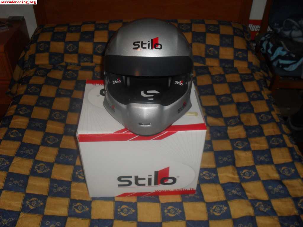 Se vende casco stilo nuevo d julio de 2011