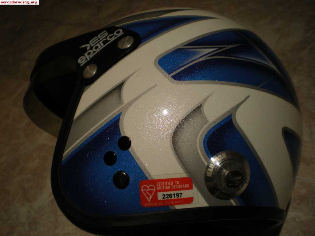 Vendo casco sparco y ropa ignifuga como nueva