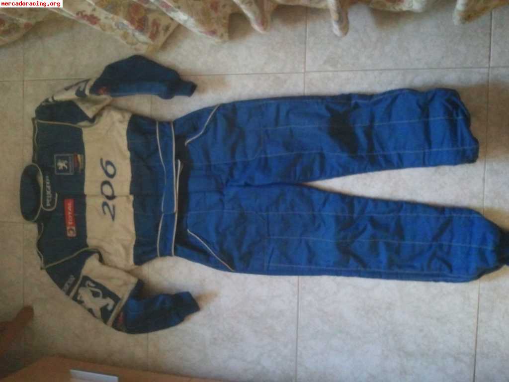 Casco peltor, mono desafio y ropa interior 600€