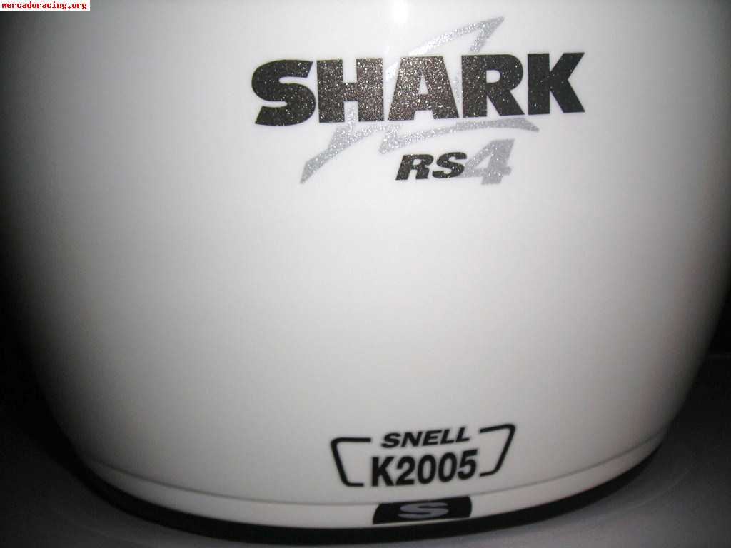 Casco karting shark