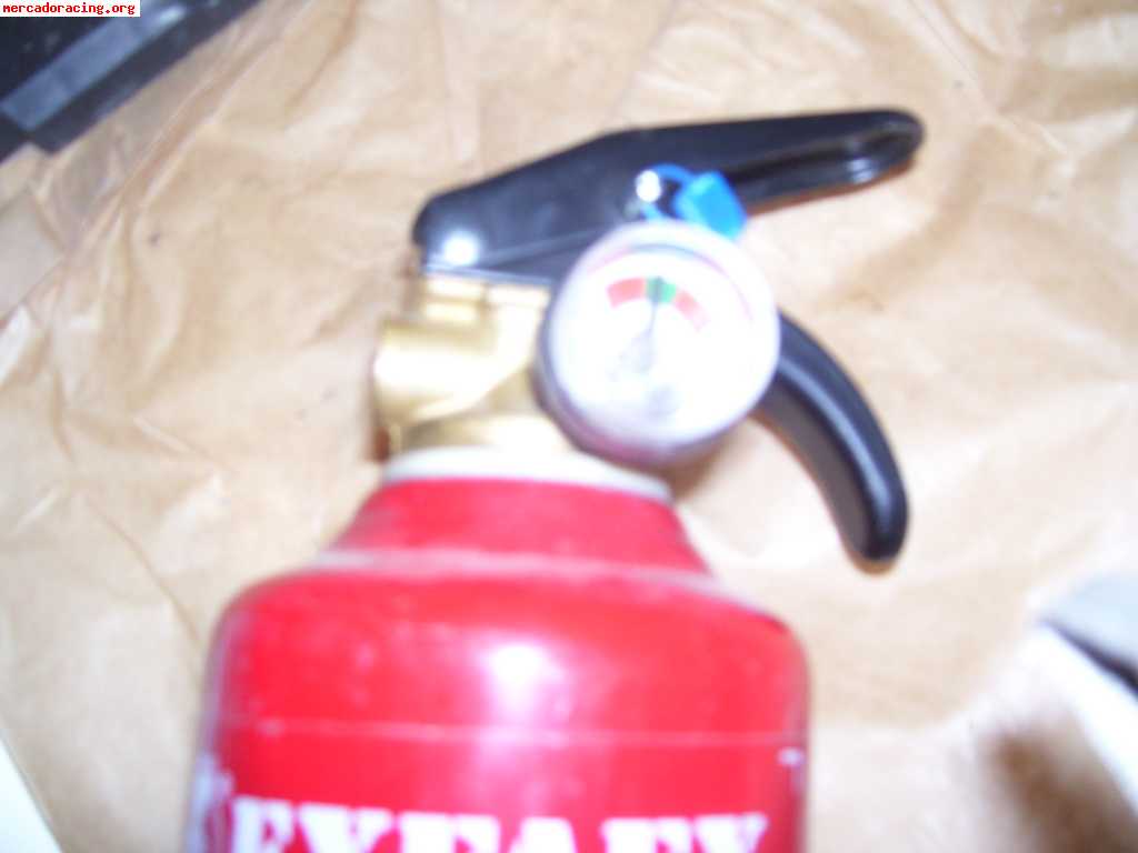 Se vende extintor manual