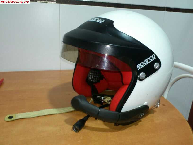 Se vende casco sparco muy cuidado con funda