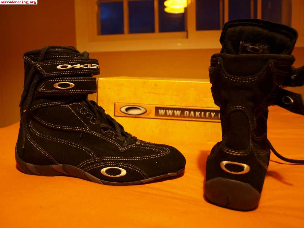 Botines oakley fia nuevos a estrenar 100€