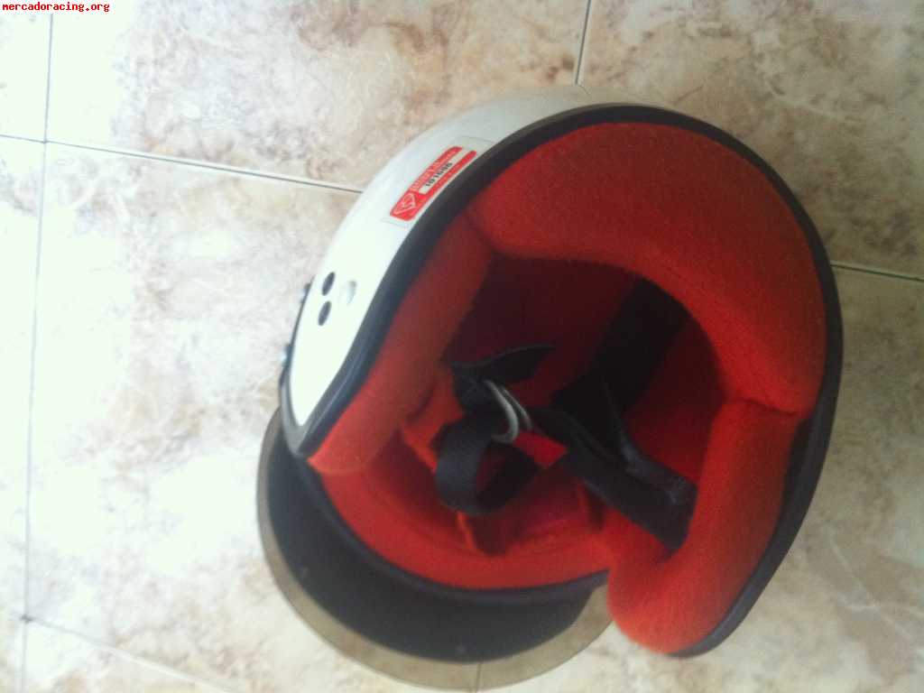 Casco sparco sin clip hans