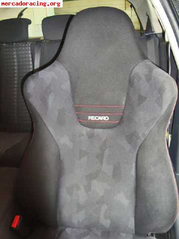 Recaro sporttrendline   bases megane r26