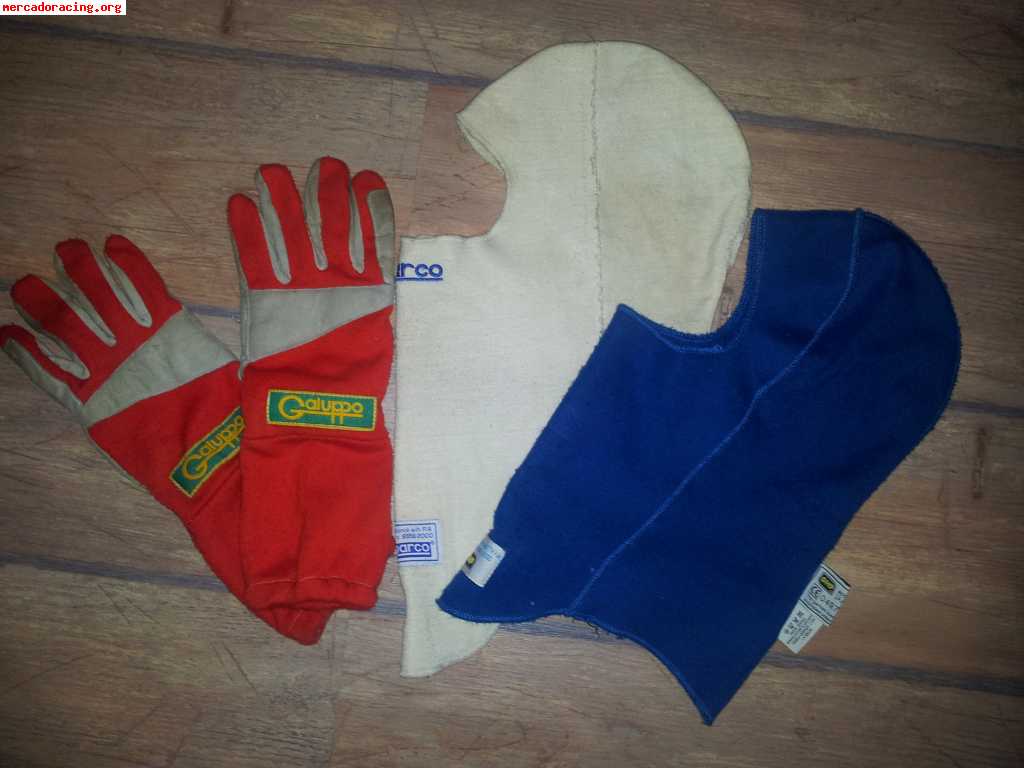Se venden: 2 sotocascos y guantes