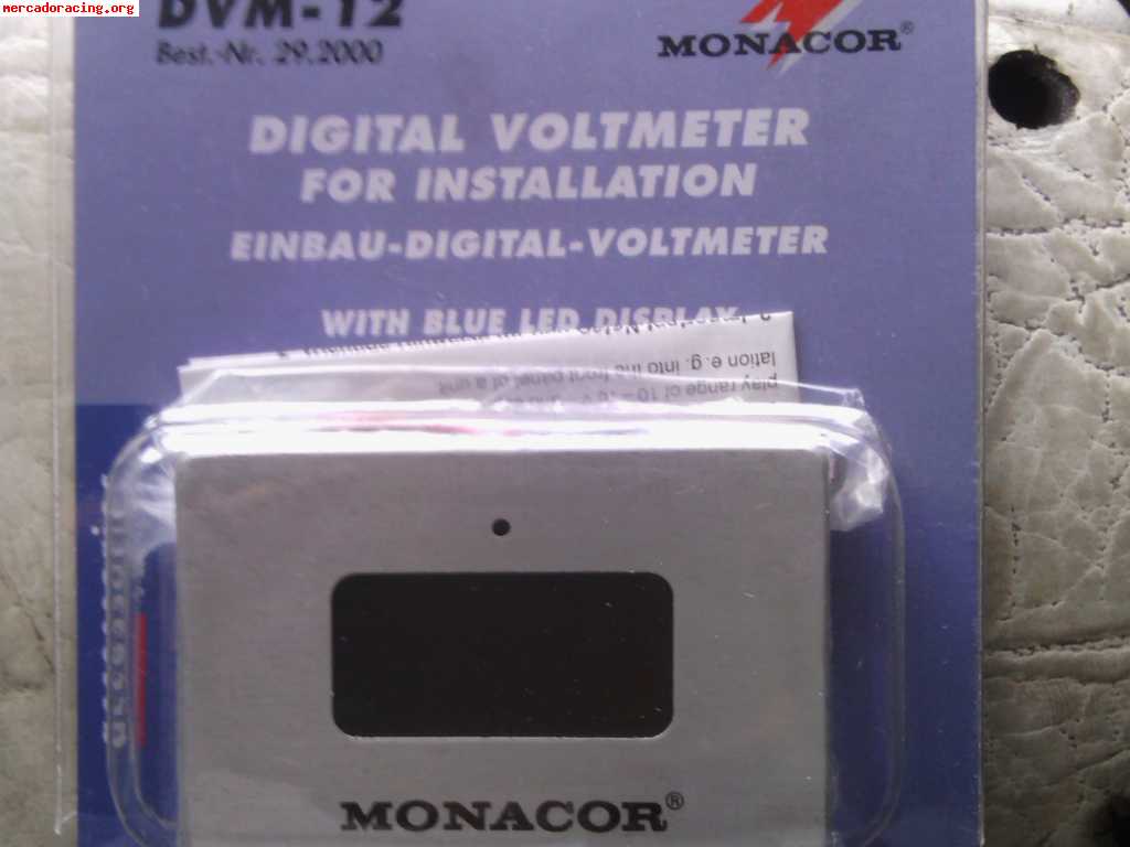 Voltimetro monacor!