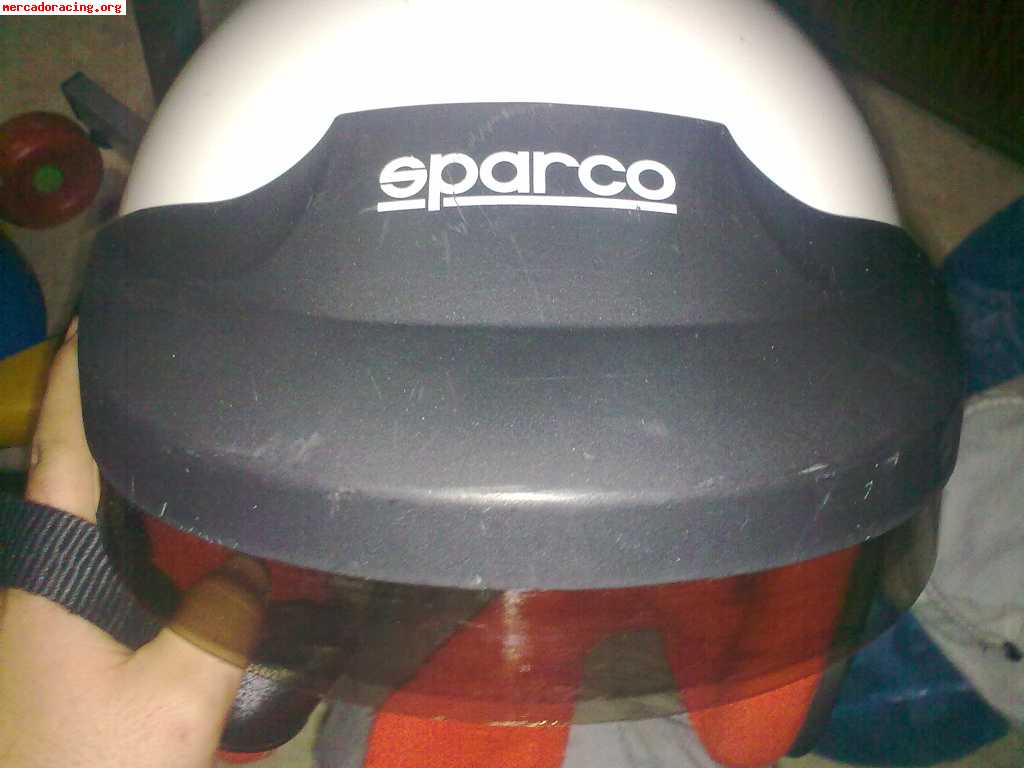 Casco  sparco y guantes 